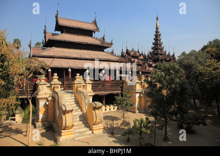 Myanmar Birmania, Mandalay Shwe In Bin Kyaung monastero in legno, Foto Stock