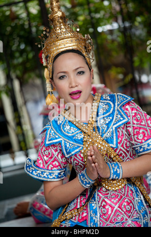 Il Santuario di Erawan è un indù santuario a Bangkok, in Thailandia Foto Stock