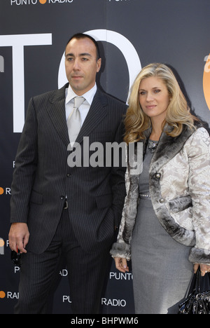 Lorenzo Quinn e moglie partecipando alla Protagonistas awards a Barcellona Foto Stock