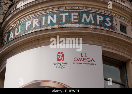 Parigi, Francia, Shopping, Le Printemps Department Store, segno anteriore, Pubblicità Esterna Foto Stock