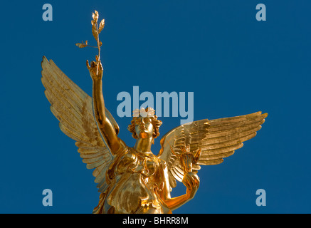 Friedensengel (Libertà Angel), Monaco di Baviera, Germania Foto Stock