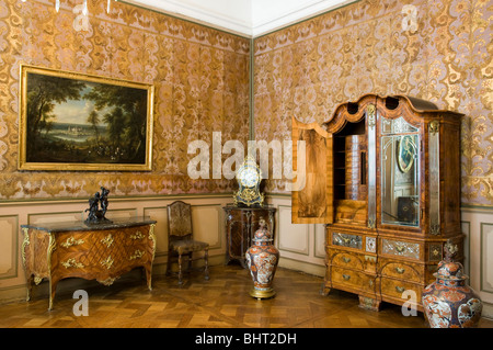 Castello di Moritzburg, interno, elettore sala II con carta da parati in pelle, Dresda, Germania Foto Stock