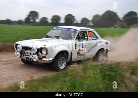 Ford Escort Mk 1 BDA a 2009 Paradigit olandese-ELE rally Foto Stock