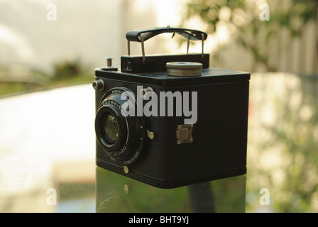 Kodak Brownie Flash sei-20 telecamera box 1946 circa Foto Stock