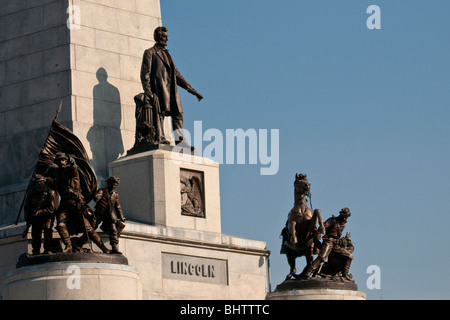 Statue eroiche sulla tomba di Lincoln in Springfield, Illinois Foto Stock