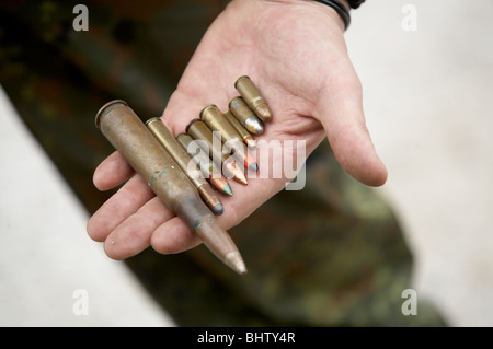 L'eliminazione degli ordigni esplosivi, Sarajevo, Bosnia ed Erzegovina Foto Stock