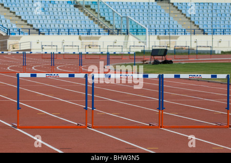 Autodromo di vuoto con barriere a Beirut Libano Medio Oriente Foto Stock