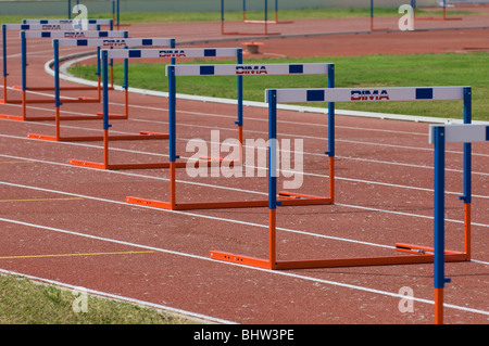 Autodromo di vuoto con barriere a Beirut Libano Medio Oriente Foto Stock