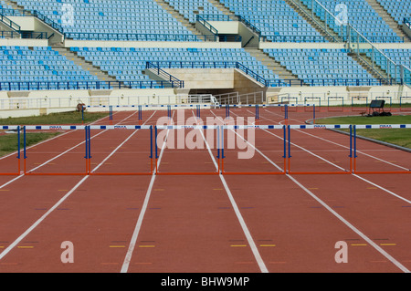 Autodromo di vuoto con barriere a Beirut Libano Medio Oriente Foto Stock