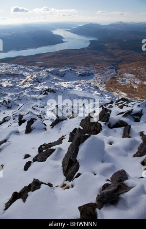 Loch Sunart da Beinn Resipol, Corbett che è una collina scozzese tra 2500' e 3000' alta. Foto Stock