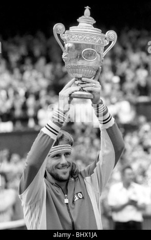 Wimbledon 1980: Menês finale: Bjorn Borg v. John McEnroe. Luglio 1980 80-3479un-023 Foto Stock