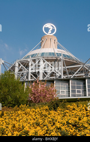 Hannover Messe 2009, il più importante evento di tecnologia open-air sito. Il Centro Congressi CC, l'Hermes emblema. Foto Stock