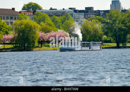 L'Alster storica motonave San Giorgio sul Alster Amburgo Foto Stock