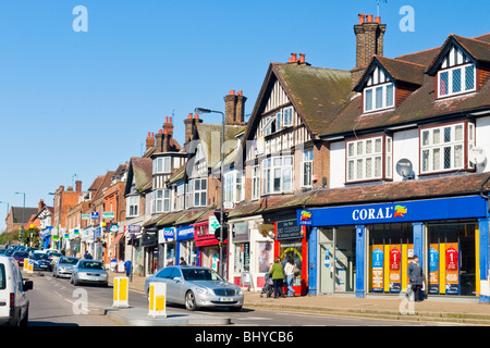 Pinner Middlesex , il nuovo High Street Foto Stock