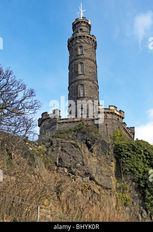 Lord Nelson's monumento su Calton Hill a Edimburgo in Scozia Foto Stock