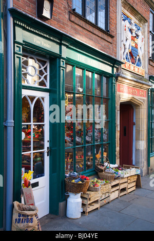 Il cibo al di fuori della Hairy Fig shop on Fossgate York Yorkshire Inghilterra Foto Stock