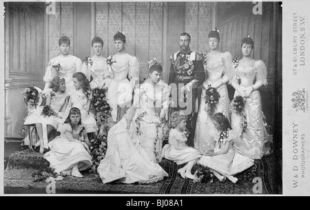 Il gruppo di matrimonio del Duca e Duchessa di York, 6 luglio 1893. Artista: sconosciuto Foto Stock