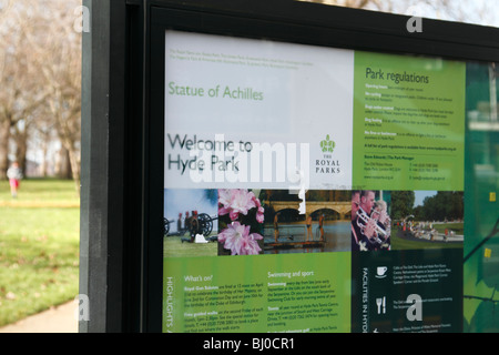 Firmare all'entrata di Hyde Park a Hyde Park Corner, Londra Foto Stock