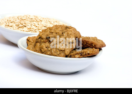 Farina di avena cookie sfondo bianco Foto Stock