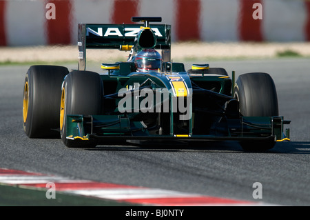 Jarno Trulli (ITA) in Lotus T127 racecar durante la Formula 1 sessioni di prove sul Circuito de Catalunya. Foto Stock