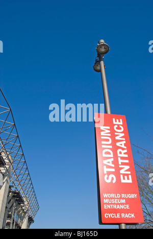 Segno di ingresso dello stadio, mondo del Museo del rugby e ciclo cremagliera a Stadio di Twickenham e Stadio di Twickenham, middlesex, Inghilterra Foto Stock