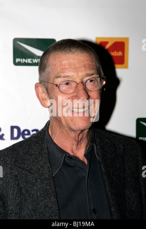 JOHN HURT ICEWHOLE.COM FILM AWARDS CEREMONY EVERYMAN THEATRE HAMPSTEAD Londra Hampstead Londra Inghilterra 13 Ottobre 2008 Foto Stock