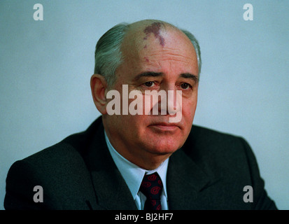 MIKHAIL GORBACIOV EX PRES. Dell UNIONE SOVIETICA 09 Dicembre 1993 Foto Stock