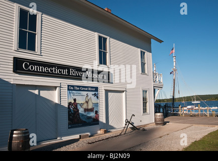 Connecticut essex connecticut fiume montante museo storico della goletta Maria E. al dock Foto Stock