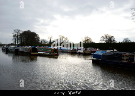 Nantwich Marina sulla Shropshire union canal Foto Stock