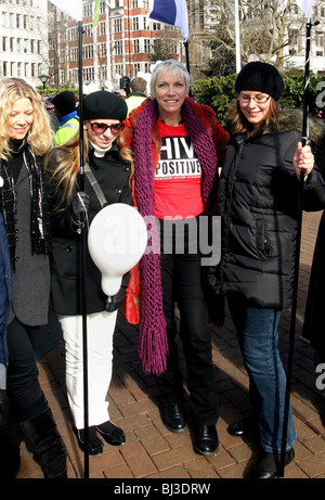 Annie Lennox (c) promuove l'HIV positivi a Londra come parte della giornata internazionale della donna celebrazioni Foto Stock