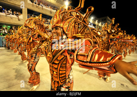 Scuola di Samba Portela, Carnaval 2010, Sambodromo, Rio de Janeiro, Brasile Foto Stock