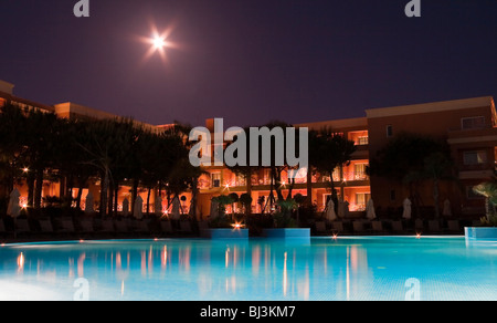 Piscina di notte, Andalusia, Spagna, Europa Foto Stock