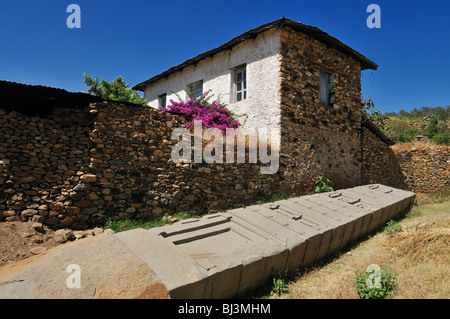 Antica stele axumita ad Aksum, Axum, Sito Patrimonio Mondiale dell'UNESCO, Tigray, Etiopia, Africa Foto Stock