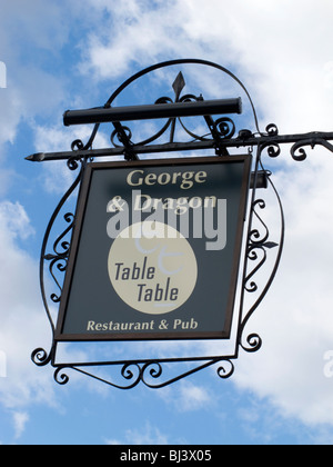 George and Dragon Inn segno, Marlow Buckinghamshire Foto Stock