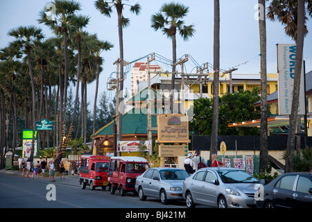 Karon Beach striscia - Phuket - Thailandia Foto Stock