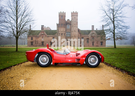 Maserati birdcage auto sportiva - Le mans auto da anni sessanta Foto Stock