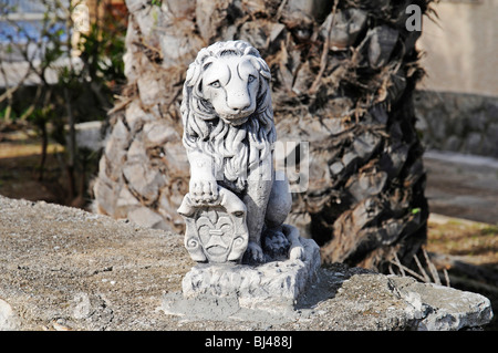 Lion, scultura, decorazione, ceramiche, Gata de Gorgos, Javea, Costa Blanca, provincia di Alicante, Spagna, Europa Foto Stock