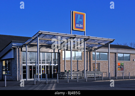 Supermercato ALDI. Il vecchio Showground, Kendal Cumbria, England, Regno Unito, Europa. Foto Stock