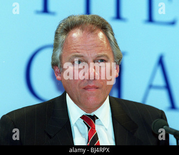 PETER SISSONS . CORRESPONDANT POLITICO 19 Giugno 1995 Foto Stock