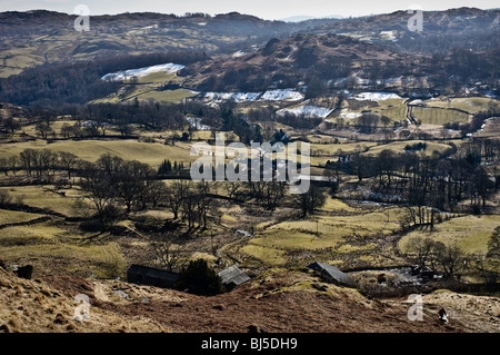Opinioni su circolare a piedi da Elterwater, Near Ambleside fino Lingmoor cadde e indietro. Foto Stock