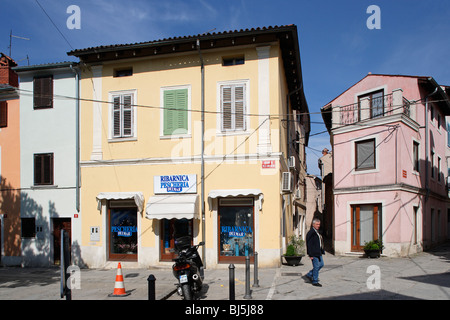 Izola,Isola,città vecchia,case tipiche,stile italiano,Slovenia Foto Stock