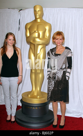 LEONIE BENESCH SUSANNE LOTHAR 82ND ACADEMY AWARDS FILM IN LINGUA STRANIERA AWARD AMMINISTRAZIONE FOTO OP HOLLYWOOD Los Angeles CA US Foto Stock