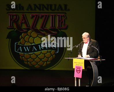 JOHN WILSON IL GALA 30TH Annuale RAZZIE AWARDS HOLLYWOOD Los Angeles CA USA 06 Marzo 2010 Foto Stock