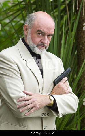 Welsh lookalike Sir Sean Connery - Hugh Lewis Foto Stock