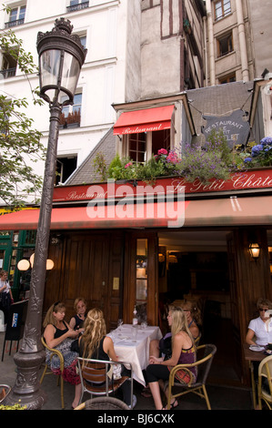 Le Petit Chatelet Bar ristorante, Quartier Latin, Paris, Francia. Foto Stock