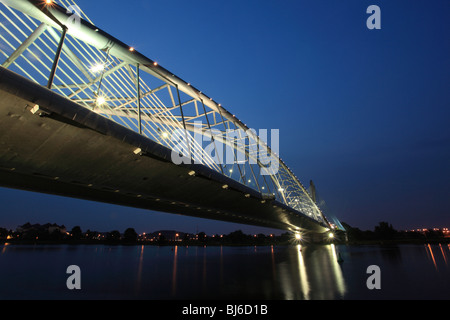 La Sri Saujana bridge si trova a Putrakaya, Malaysia Foto Stock