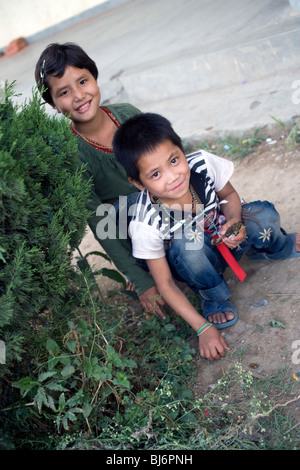 Gli studenti al Villaggio dei Bambini Tibetani, Chauntra, India Foto Stock