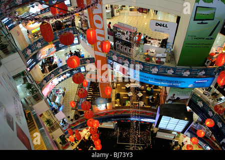 Low Yat Plaza, Bukit Bintang, Kuala Lumpur, Malesia Foto Stock