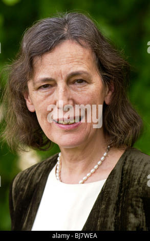 Claire Tomalin Whitbread Award Winner raffigurato a Hay Festival 2003 Foto Stock