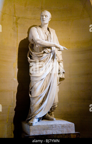 Scultura in gesso di Marco Tullio Cicerone (Cicéron). da Jean-Antoine Houdon: 1803. Il museo del Louvre di Parigi. La Francia. Foto Stock